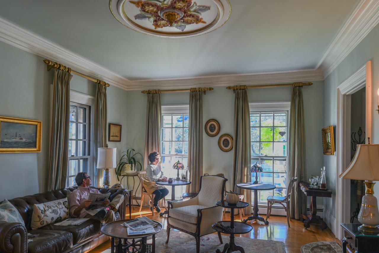 Captain Freeman Inn Brewster Eksteriør bilde